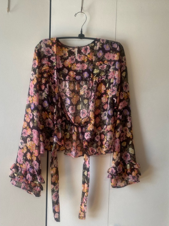 Flirty n Fun Free People Floral Maybel Blouse Sheer Long Ruffle Sleeves Medium - Picture 7 of 8